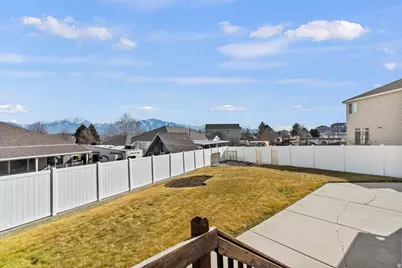 8961 S Mayflower St, West Jordan, UT 84088 - Photo 27