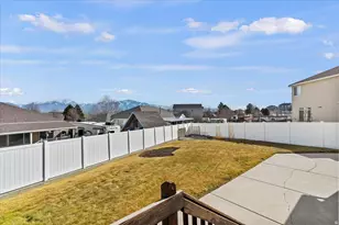 8961 S Mayflower St, West Jordan, UT 84088 - Photo 27