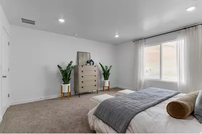 305 E Levengrove Dr #228, Lehi, UT 84048 - Photo 13