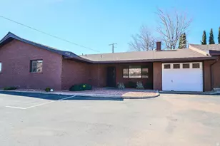 3703 Gates Cir, Santa Clara, UT 84765 - Photo 1