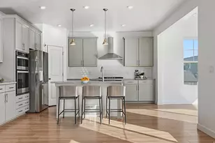 6073 W Esker Terrace Ln, West Jordan, UT 84081 - Photo 3