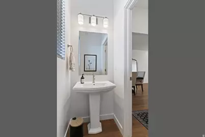 545 E 2360 S, Ogden, UT 84401 - Photo 27