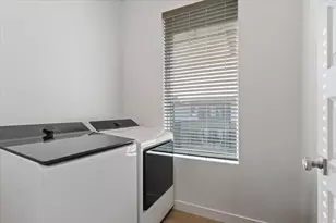 545 E 2360 S, Ogden, UT 84401 - Photo 29