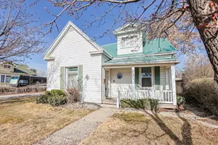 205 E 4800 S, Murray, UT 84107 - Photo 1