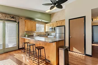 9114 S River Ridge Dr W, West Jordan, UT 84088 - Photo 9