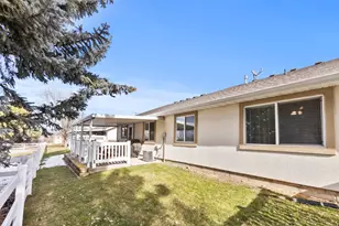 275 N Mountain Ln W, Providence, UT 84332 - Photo 17