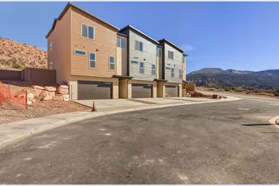 397 E 900 N #3D, Cedar City, UT 84721 - Photo 3