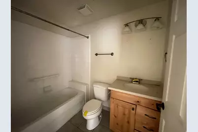11085 S Grape Arbor Pl E #102, Sandy, UT 84070 - Photo 7