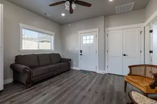 1558 S East Creekside Dr E, Kanab, UT 84741 - Photo 25