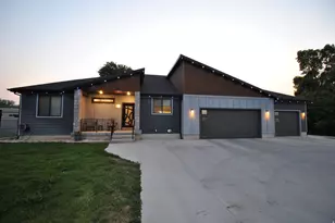 175 N 100 W, Providence, UT 84332 - Photo 1
