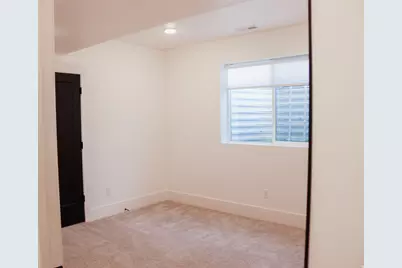 588 W Founders Blvd, Saratoga Springs, UT 84045 - Photo 37