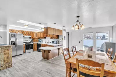 1016 N 325 W, Harrisville, UT 84404 - Photo 5
