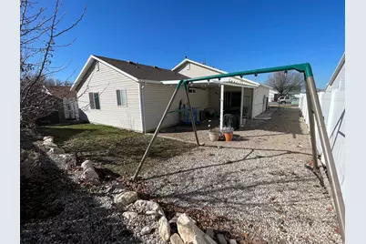 955 E 825 N, Ogden, UT 84404 - Photo 3