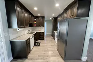 955 E 825 N, Ogden, UT 84404 - Photo 11