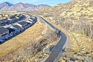 4877 S Heartwood Rd, Mapleton, UT 84664 - Photo 7