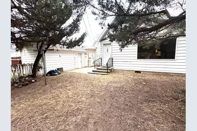 212 N 2 E, Preston, ID 83263 - Photo 5