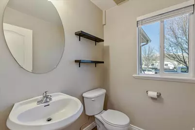 1262 N Circle Cv W, Lehi, UT 84043 - Photo 11