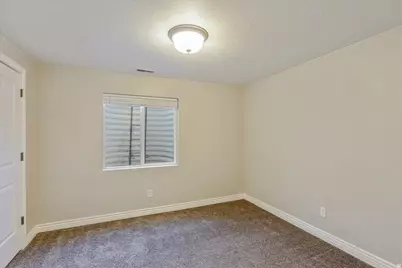 1262 N Circle Cv W, Lehi, UT 84043 - Photo 29