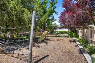 1870 E Monterey Dr, Salt Lake City, UT 84121 - Photo 35