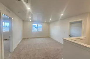 3762 W 1700 S, Taylor, UT 84401 - Photo 25