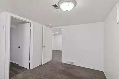 830 N 750 W, Provo, UT 84604 - Photo 19