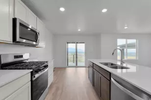 228 E Glencoe Dr, Lehi, UT 84048 - Photo 13