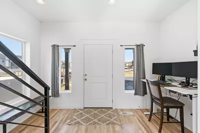 732 E Stonebriar Dr N, Eagle Mountain, UT 84005 - Photo 9