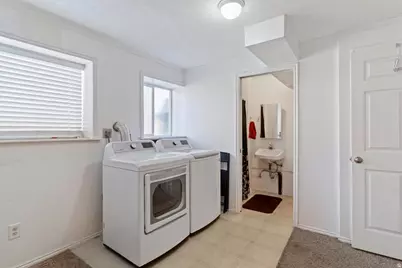 516 W 200 S, Clearfield, UT 84015 - Photo 25