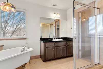 706 S 600 E, Layton, UT 84041 - Photo 25