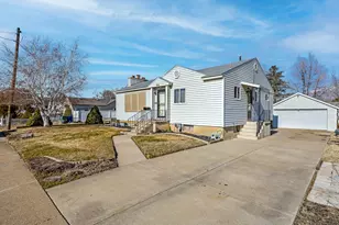 718 E 9th St S, Ogden, UT 84404 - Photo 3