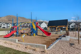 409 E Levengrove Dr, Lehi, UT 84048 - Photo 3