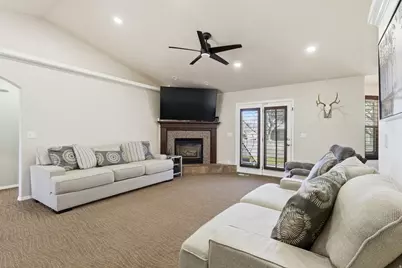 10071 S Bingham Miner Ct, South Jordan, UT 84095 - Photo 5