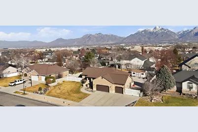 10071 S Bingham Miner Ct, South Jordan, UT 84095 - Photo 33