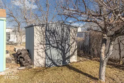 5412 S 3925 W, Roy, UT 84067 - Photo 37