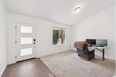 1736 W Drake Ln #1, West Jordan, UT 84084 - Photo 3