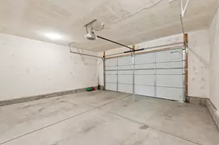 1736 W Drake Ln, West Jordan, UT 84084 - Photo 27