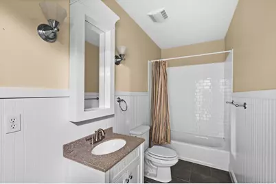 2439 E Woodwillow Cir, Salt Lake City, UT 84109 - Photo 35