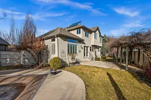 2439 E Woodwillow Circle, Salt Lake City, UT 84109 - Photo 39