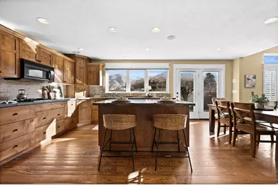 2439 E Woodwillow Cir, Salt Lake City, UT 84109 - Photo 15