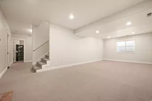 2439 E Woodwillow Circle, Salt Lake City, UT 84109 - Photo 33