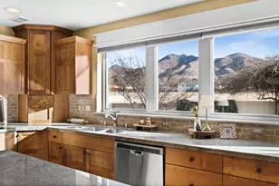 2439 E Woodwillow Circle, Salt Lake City, UT 84109 - Photo 15