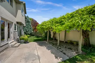 2439 E Woodwillow Circle, Salt Lake City, UT 84109 - Photo 41