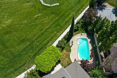 2439 E Woodwillow Cir, Salt Lake City, UT 84109 - Photo 49