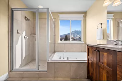 2439 E Woodwillow Cir, Salt Lake City, UT 84109 - Photo 27