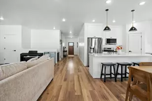 590 S 400 E, Hyrum, UT 84319 - Photo 7