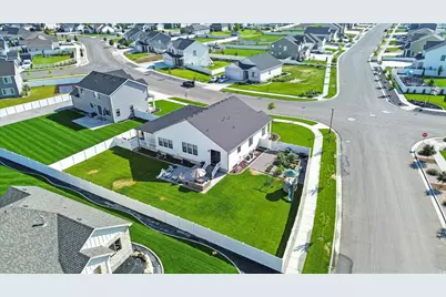 590 S 400 E, Hyrum, UT 84319 - Photo 47