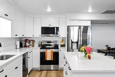 590 S 400 E, Hyrum, UT 84319 - Photo 23