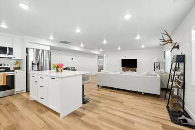 590 S 400 E, Hyrum, UT 84319 - Photo 25