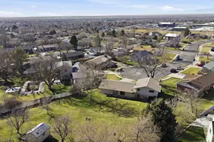 965 E 250 S, Kaysville, UT 84037 - Photo 31