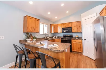 3284 S 1500 W, Perry, UT 84302 - Photo 7